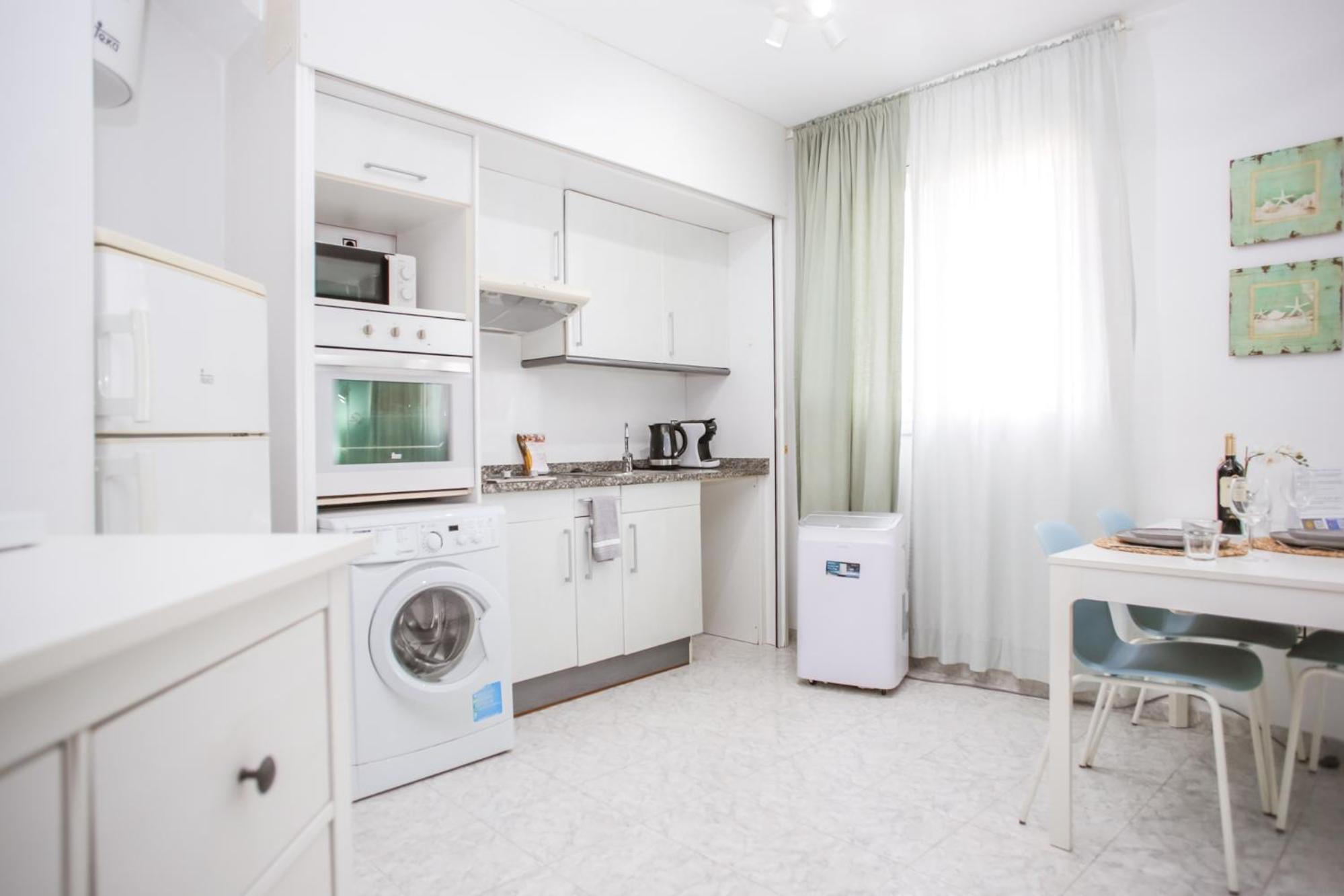Al01 Estudio 250 M De Playa De Fenals, Costa Brava Appartement
